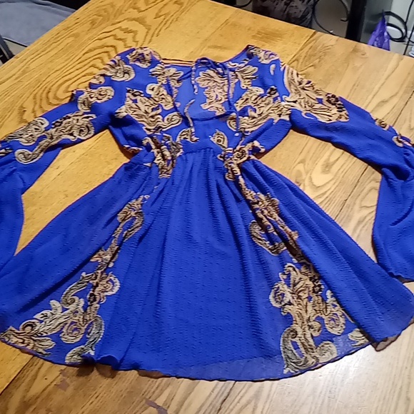 Free People Womens XS SHEER Dress PURPLE Preowned Floral Flowers Casual Work - Picture 3 of 10